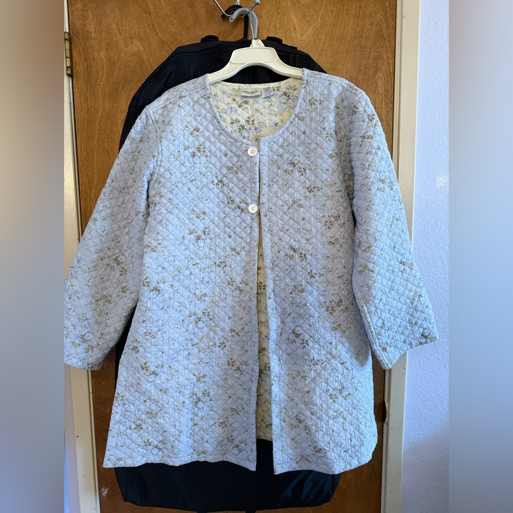 The Vermont Country Store Floral Quilted Women's Coat